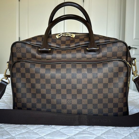 Authentic Louis Vuitton Ikare Model Mens Computer Briefcase - Picture 1 of 5